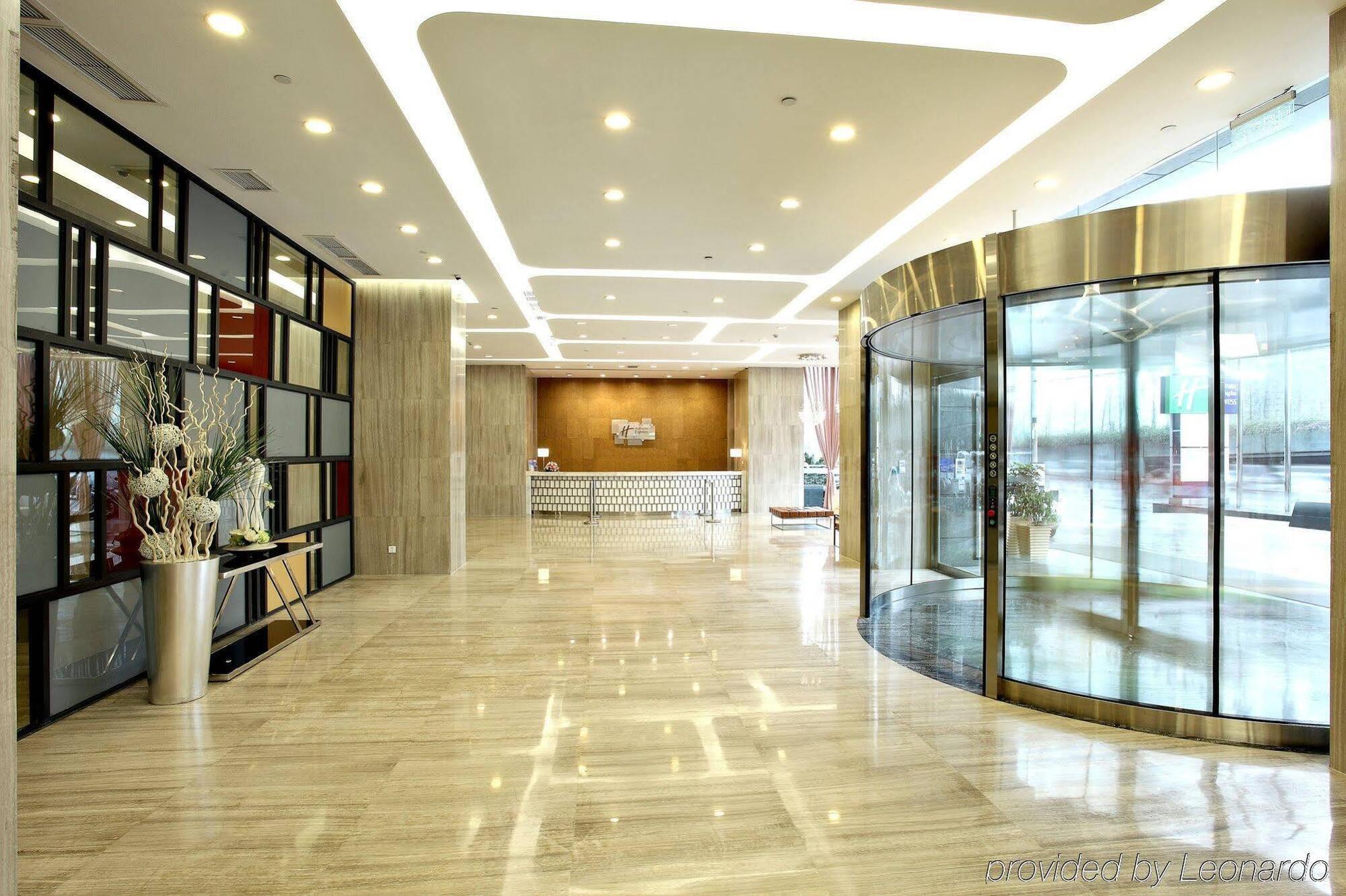 Holiday Inn Express Chengdu Wuhou By Ihg-Wuhou Temple And Jinli מראה חיצוני תמונה